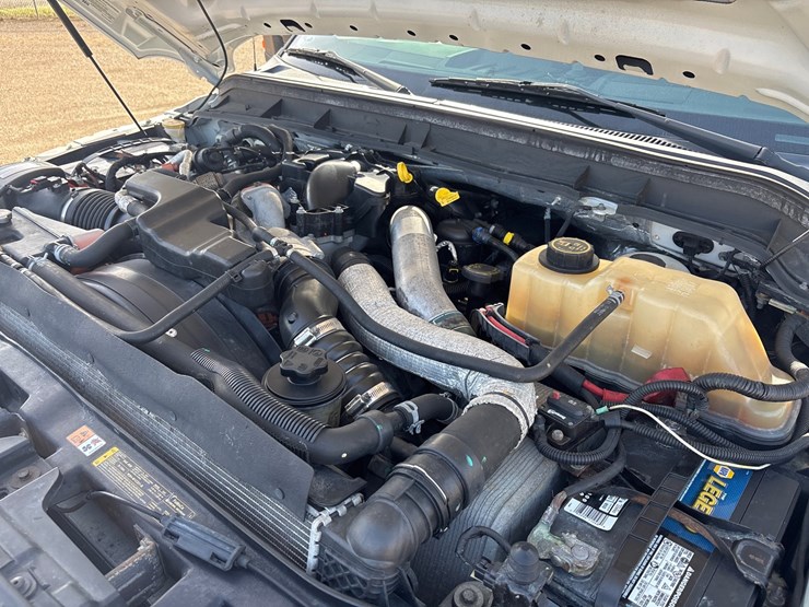 2016-ford-f550-image-42