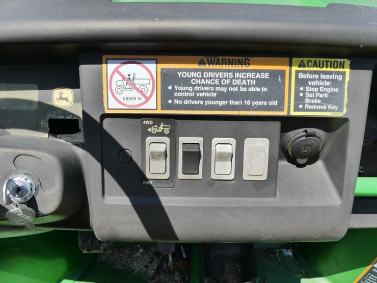2006-john-deere-hpx-image-11