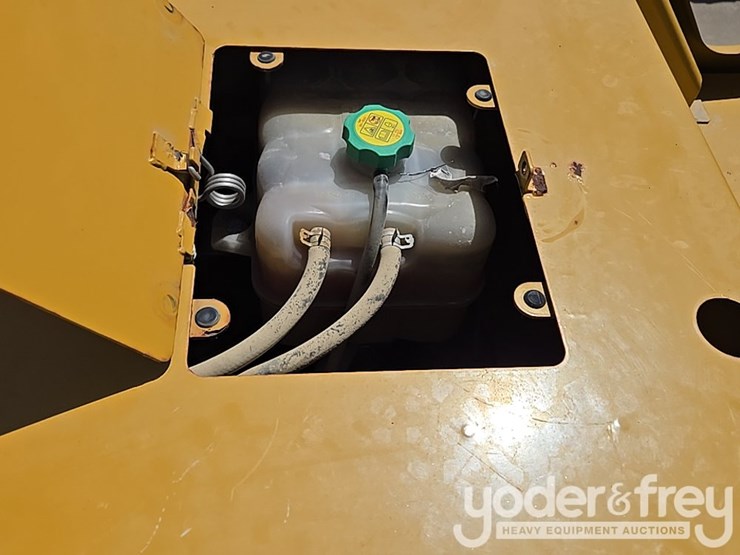 2019-caterpillar-336-image-51