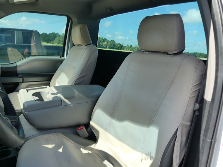 2016-ford-f150-xl-image-9