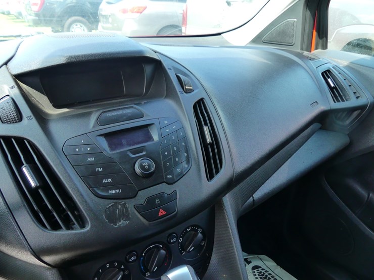 2014-ford-transit-connect-image-12