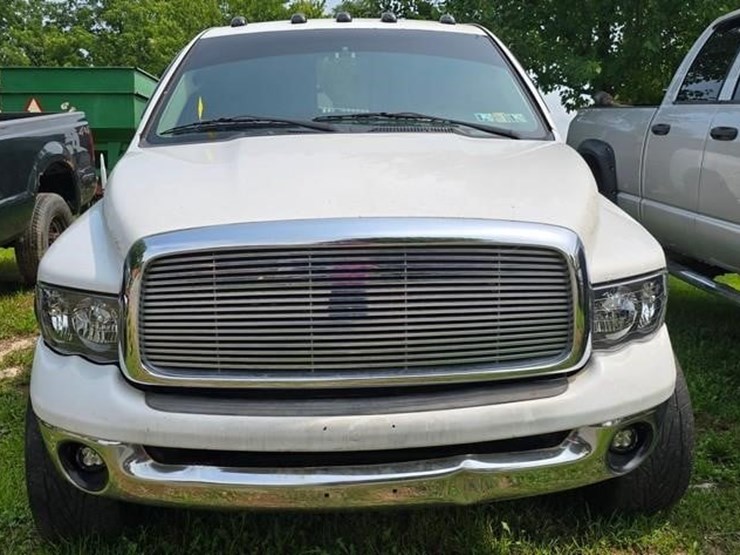 2002-dodge-ram-2500-image-2