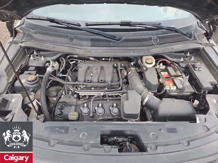 2019-ford-explorer-image-28