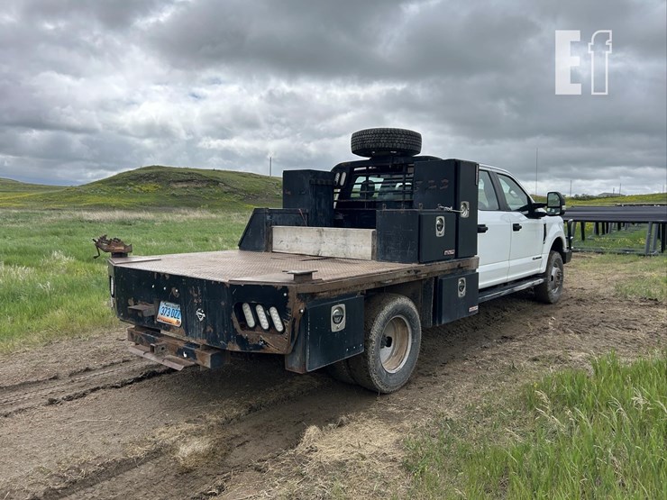 2019-ford-f350-xl-image-5