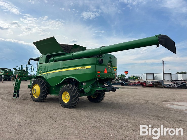 2023-john-deere-s780-image-7