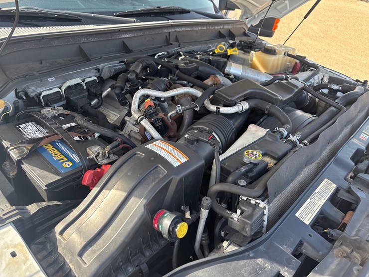 2016-ford-f550-image-43