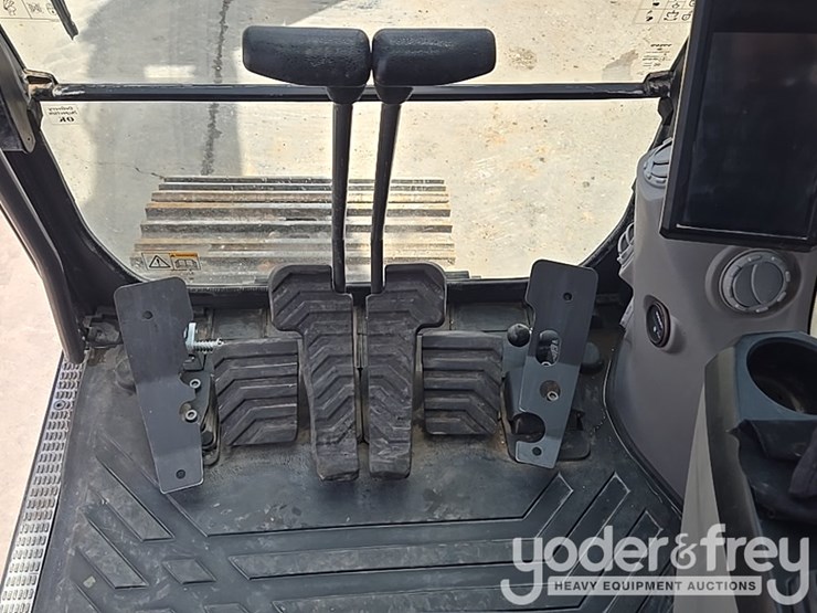 2020-volvo-ec300el-image-69