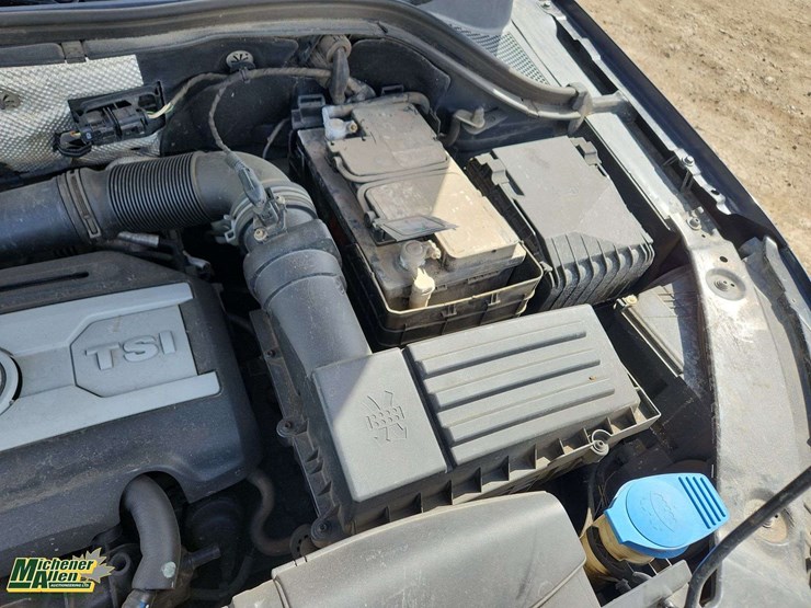 2016-volkswagen-tiguan-image-30