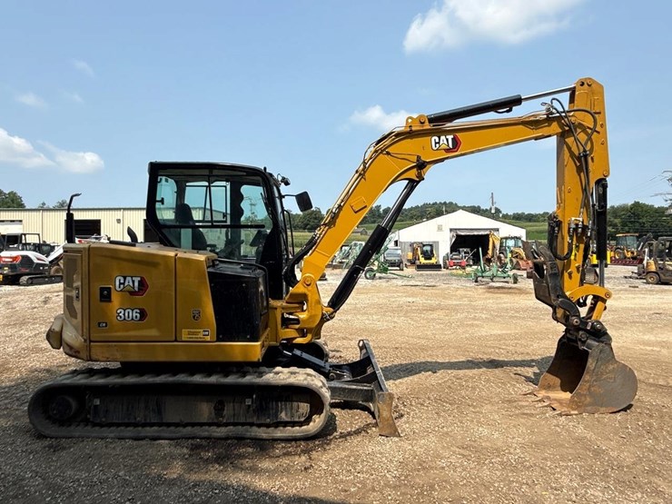 2023-caterpillar-306-cr-image-6