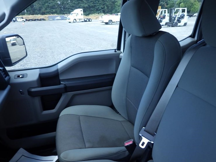 2017-ford-f150-image-24