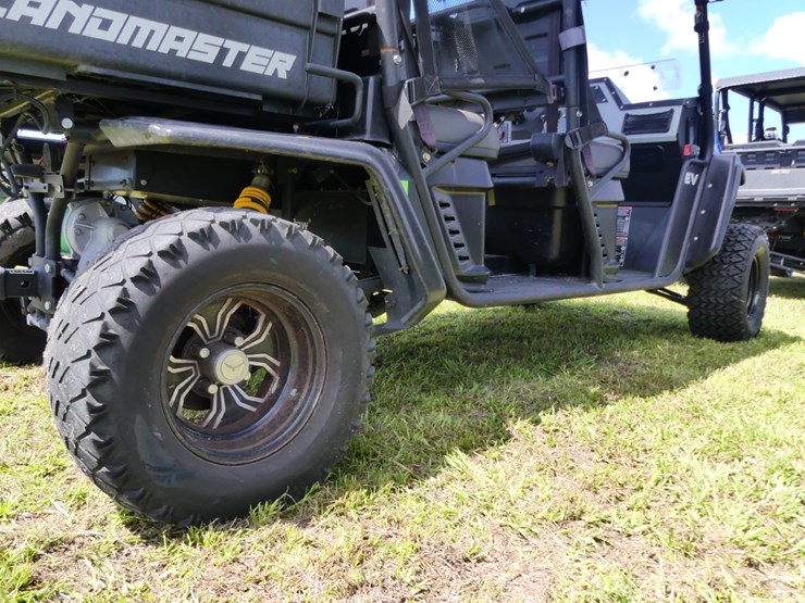 2023-landmaster-ev-image-6