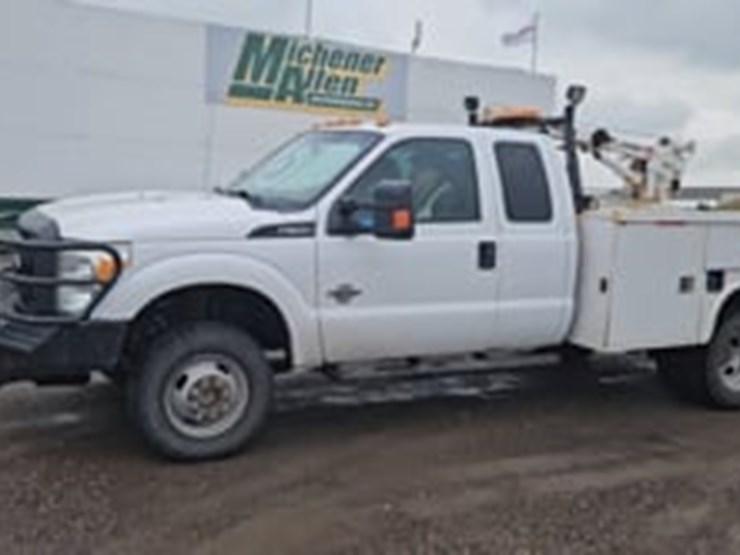 2014-ford-f350-image-5