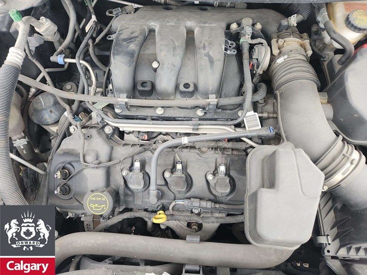 2019-ford-explorer-image-27