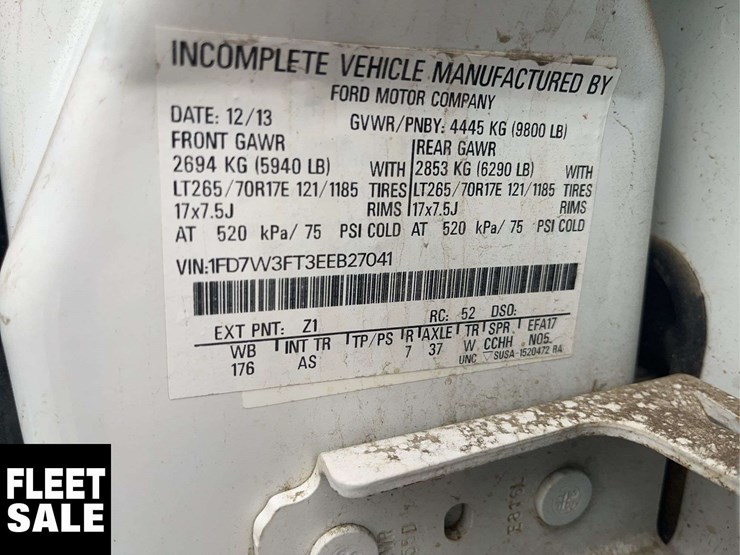 2014-ford-f350-image-26