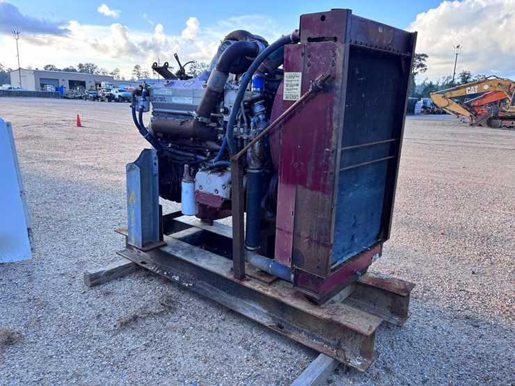 #1651-•-92-v8-detroit-engine-image-9