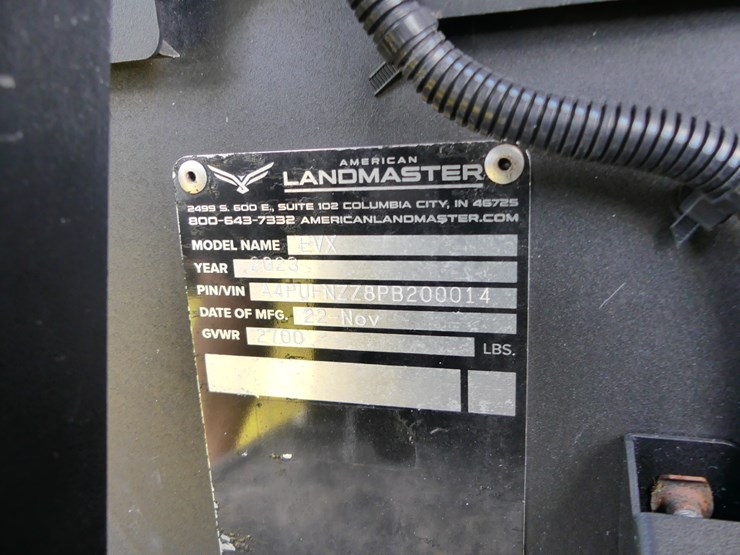 2023-landmaster-ev-image-16