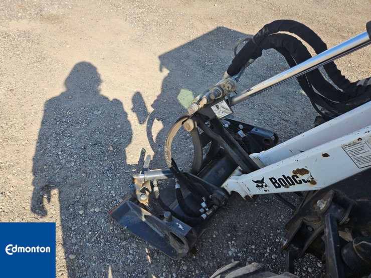 bobcat-toolcat-5600-image-36