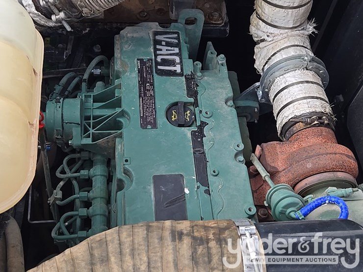 2020-volvo-ec300el-image-55