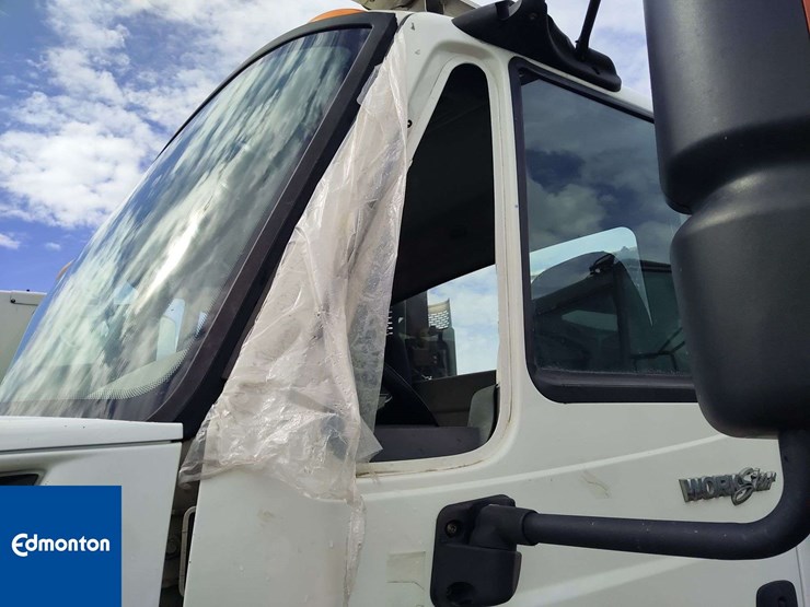 2014-international-workstar-7400-image-31