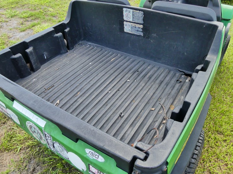 john-deere-gator-image-7
