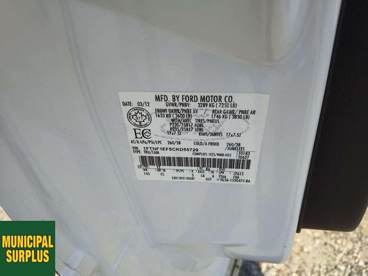 2012-ford-f150-image-40