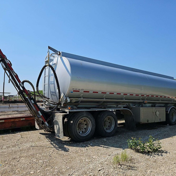 ADVANCE ENGINEERED PRODUCTS