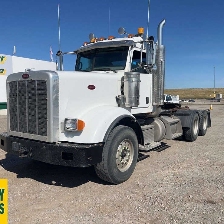 2018 PETERBILT 367
