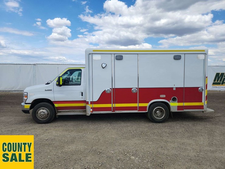 2018-ford-e450-image-6