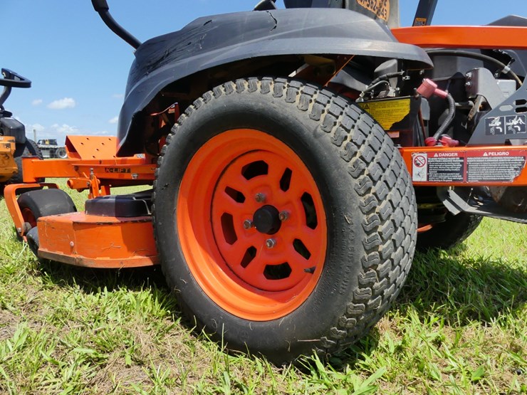 2023-kubota-z412kw-image-5
