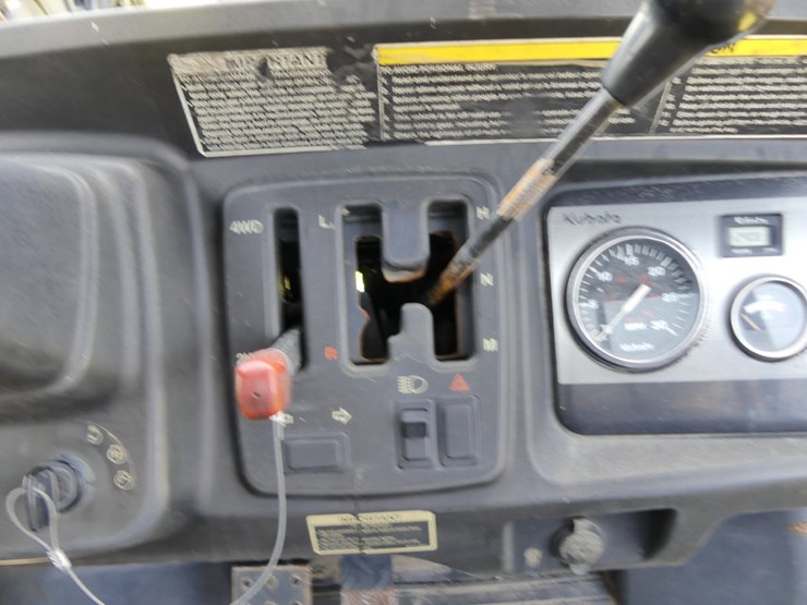 2013-kubota-rtv900xt-image-11