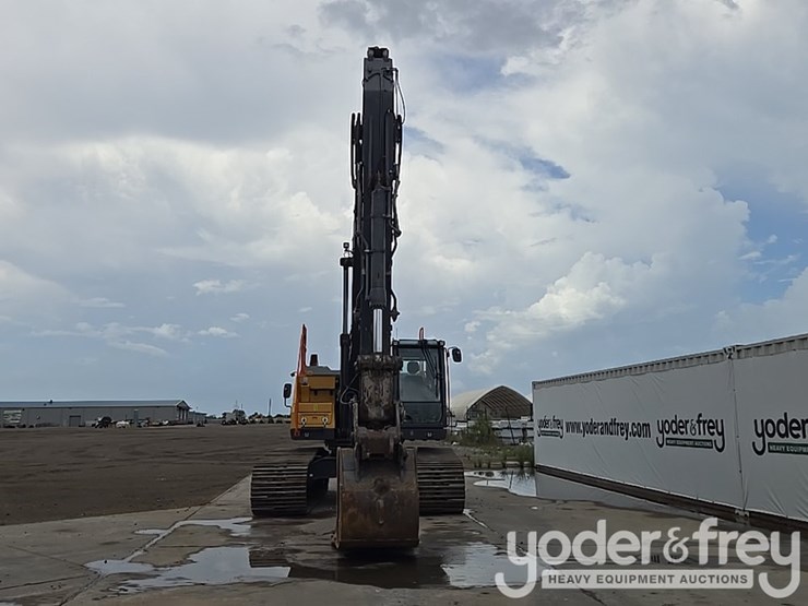 2020-volvo-ec300el-image-8
