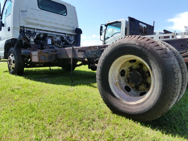 1999-gmc-3500-image-5