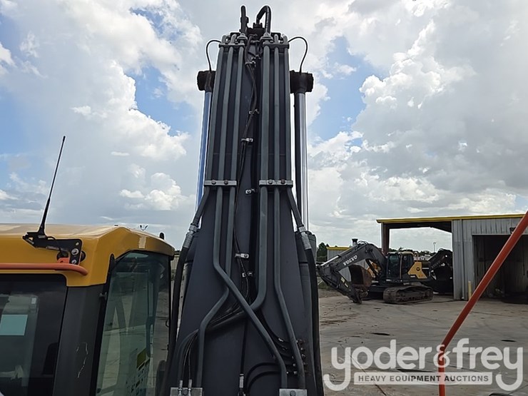 2020-volvo-ec300el-image-49