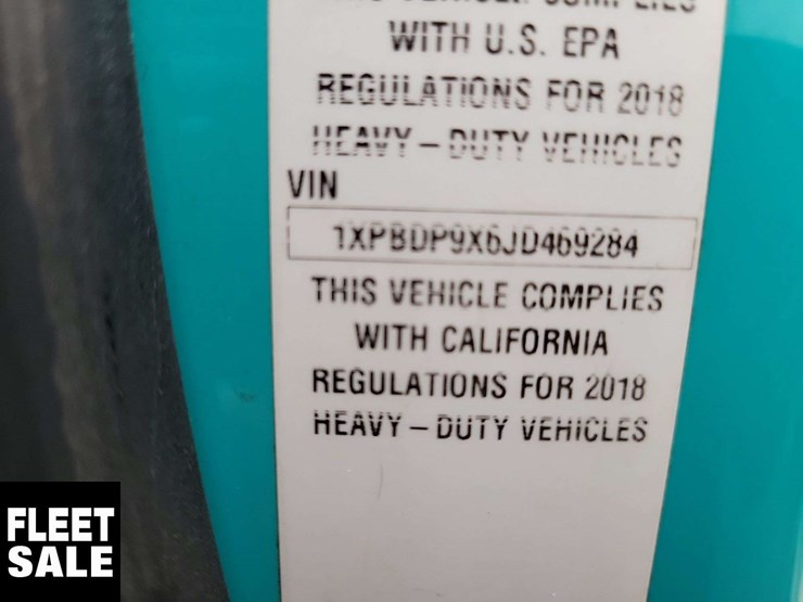 2018-peterbilt-579-image-39