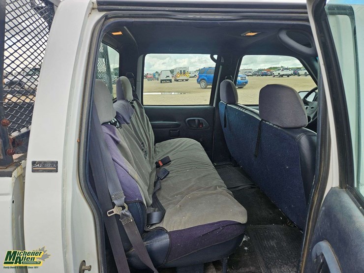 1996-chevrolet-3500-image-17