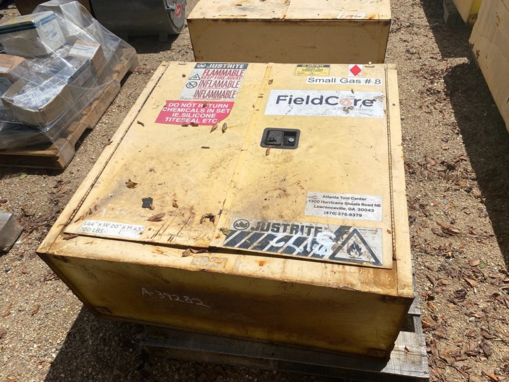 #5172-•-justrite-flammable-safety-cabinet-image-4