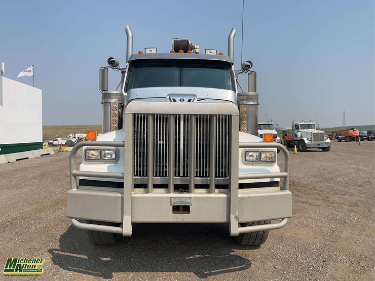 2007-western-star-4900-image-9