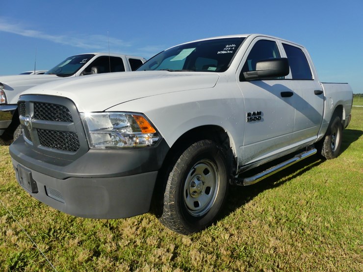 2016-dodge-ram-1500-image-1
