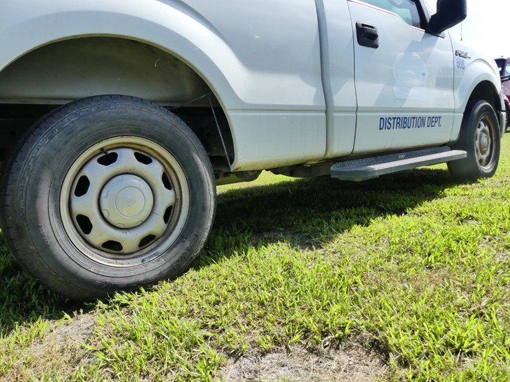 2014-ford-f150-xl-image-6