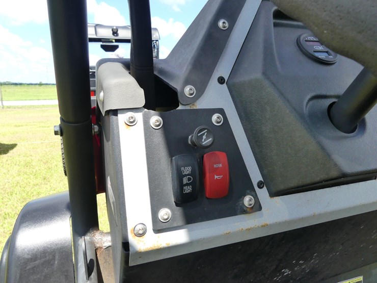 2022-landmaster-l5w-image-13