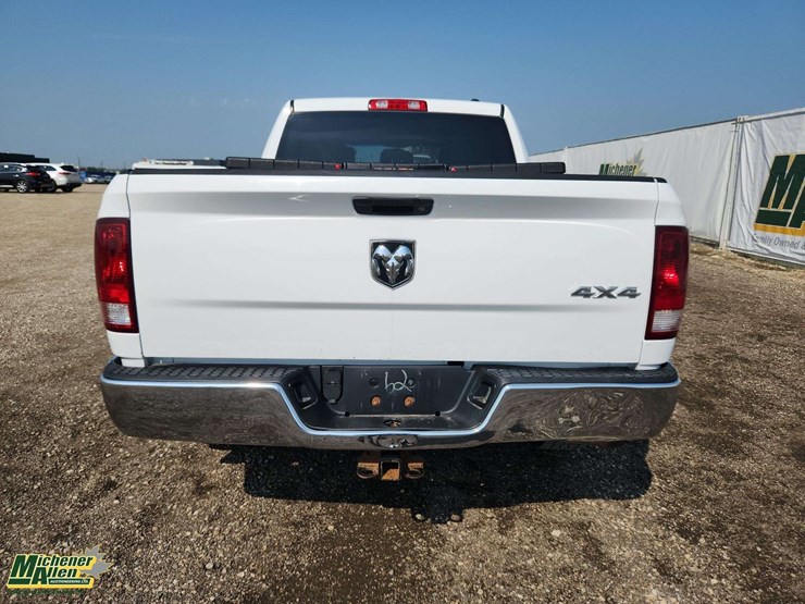2012-dodge-1500-image-7