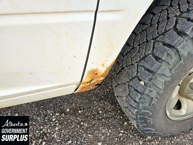 2010-dodge-ram-2500-image-30