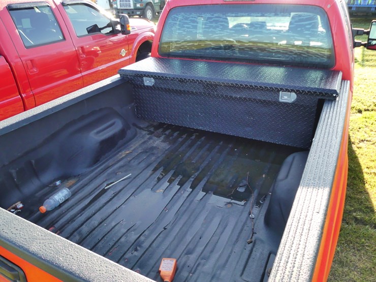 2016-ford-f250-xl-image-7
