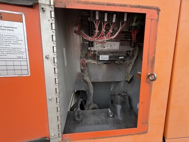 2018-sullivan-palatek-d185-image-16