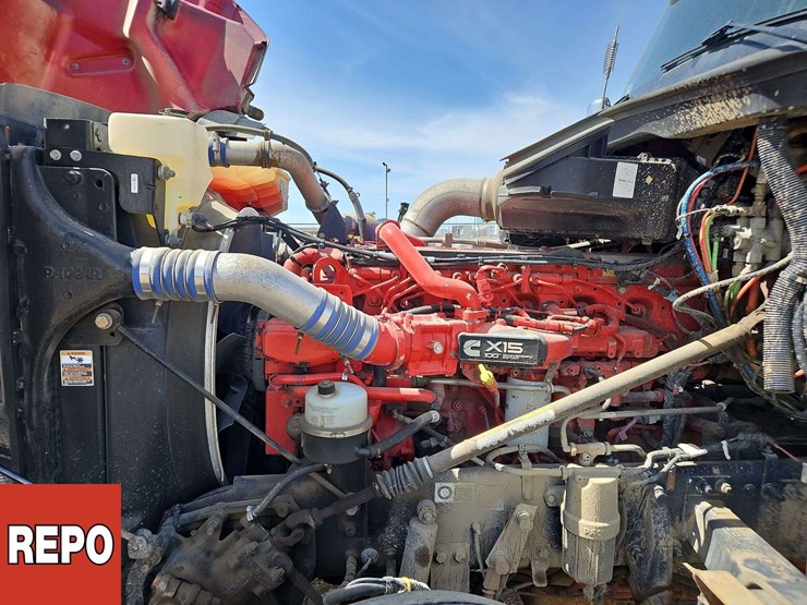 2020-kenworth-w990-image-53