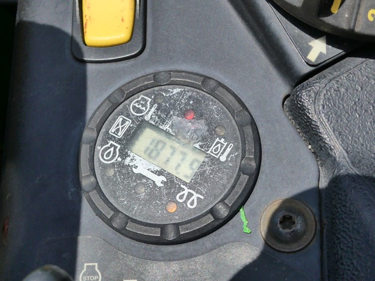 2023-john-deere-994r-image-12