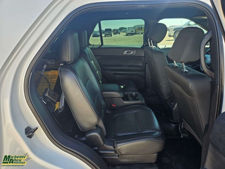 ford-explorer-image-21