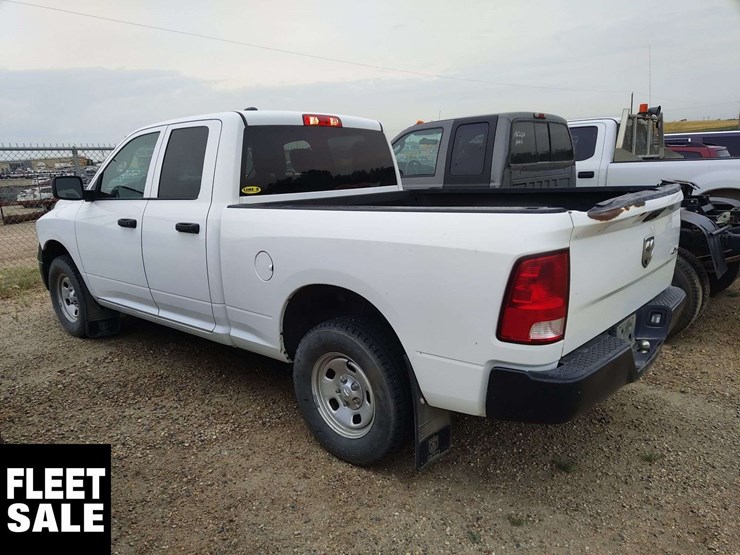 2018-dodge-1500-image-2