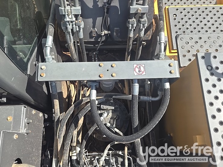 2019-volvo-ec300el-image-47
