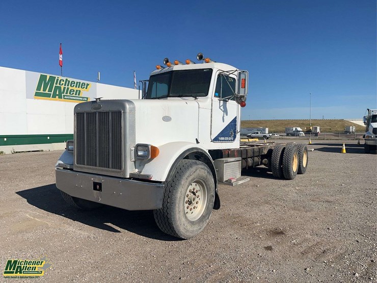 1997-peterbilt-357-image-1